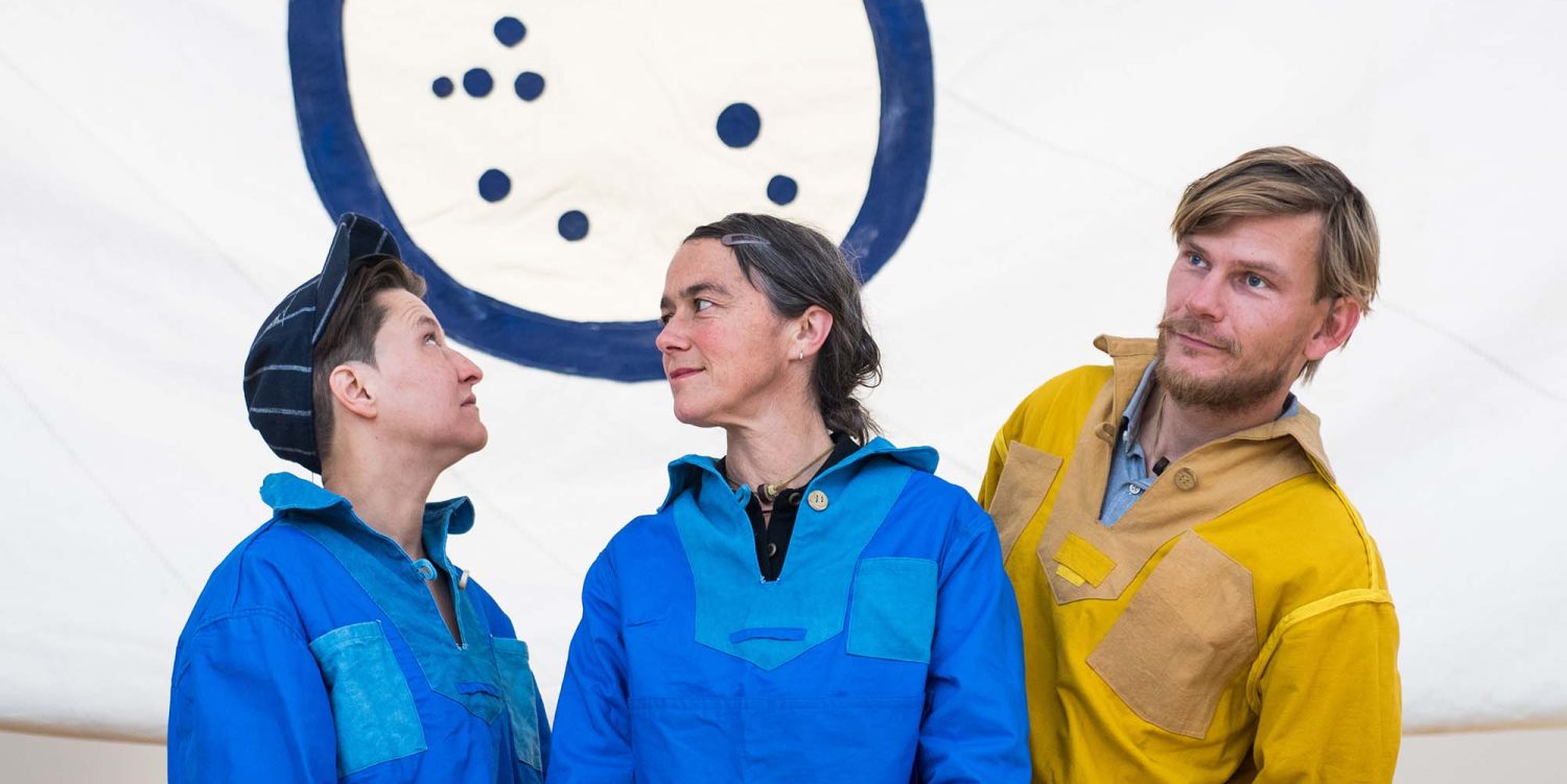 Artes Mundi 7, Cardiff, UK WATCH: Recordings for the Birds by Amy Franceschini – FutureFarmers | Artes Mundi 7
